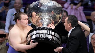 Український сумоїст Данило Явгусишин (Аонісікі)