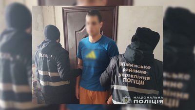 На Чернігівщині поліція затримала двох чоловіків, яких підозрюють у викраденні колекційних монет