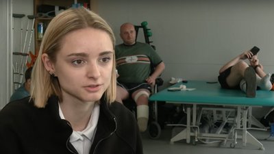 "Чорний гумор рятує світ": як реабілітологиня зі Львова показує свою роботу в Tik-Tok