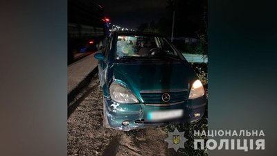 Поблизу Полтави автівка збила велосипедистів: є загибла