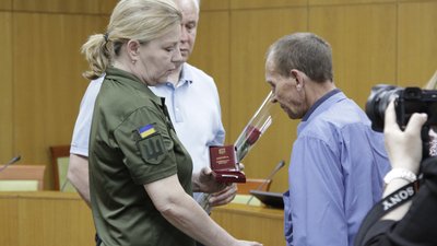 На Одещині дев’ятьох військових посмертно нагородили орденами На Одещині дев’ятьох військових посмертно нагородили орденами