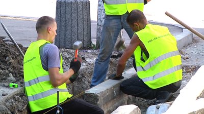 У Житомирі розпочали капремонт Великої Бердичівської від Довженка до Жуйка У Житомирі розпочали капремонт Великої Бердичівської від Довженка до Жуйка