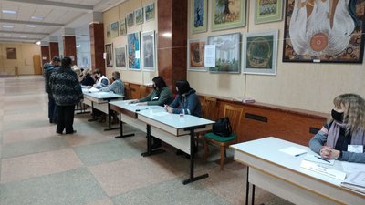 У Херсоні розпочався 2 тур виборів мера У Херсоні розпочався 2 тур виборів мера