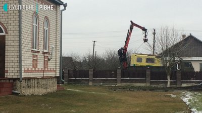 Церковні війни на Рівненщині: парафіяни приїхали до поліції