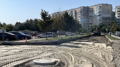 Дорожнє покриття на вулиці Станіславського у Полтаві мають замінити до кінця жовтня Дорожнє покриття на вулиці Станіславського у Полтаві мають замінити до кінця жовтня