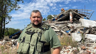У Запорізькій області волонтери розвозять гуманітарну допомогу жителям прифронтових громад У Запорізькій області волонтери розвозять гуманітарну допомогу жителям прифронтових громад