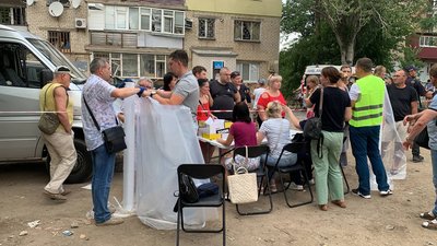 У Миколаєві влучання по житловому району. Є загиблі — Сєнкевич У Миколаєві влучання по житловому району. Є загиблі — Сєнкевич