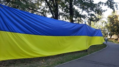 У Миколаєві вшанували пам’ять захисників України У Миколаєві вшанували пам’ять захисників України