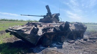 Росія пішла в наступ у кількох напрямках на Донбасі й готує резерви в Криму — Генштаб