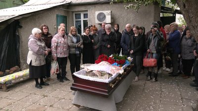 На Харківщині попрощалися з бойовим медиком Андрієм Мельником