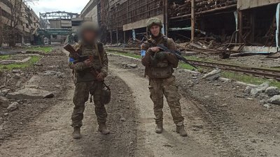 Місяць на Азовсталі та дев'ять місяців у російському полоні. Історія морпіха з Дніпропетровщини Михайла Ротаря Місяць на Азовсталі та дев'ять місяців у російському полоні. Історія морпіха з Дніпропетровщини Михайла Ротаря