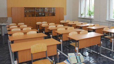 У двох школах Миколаєва призупинено освітній процес