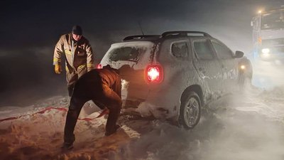 На Миколаївщині вирує негода: протягом доби надзвичайники евакуювали 283 людей На Миколаївщині вирує негода: протягом доби надзвичайники евакуювали 283 людей