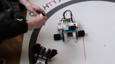 Бій роботів