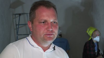 На Прикарпатті волонтери БУР-табору ремонтують підвал школи для вимушених переселенців На Прикарпатті волонтери БУР-табору ремонтують підвал школи для вимушених переселенців