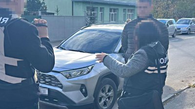 Затримання посадовця Дрогобицької РДА