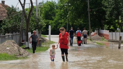 Синоптики розповіли, де у понеділок будуть дощі і грози