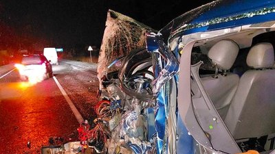 ДТП на Франківщині: чотири автомобілі зіштовхнулися, травмувалися двоє водіїв ДТП на Франківщині: чотири автомобілі зіштовхнулися, травмувалися двоє водіїв