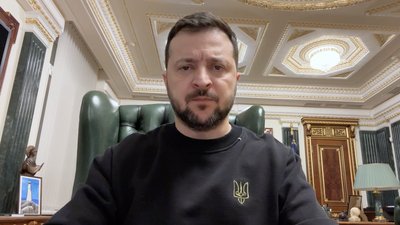 Зеленський відзначив "хороші результати щодо російських військових літаків"