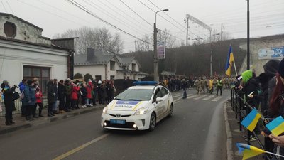 У Тернополі артилеристи вийшли на військовий марш У Тернополі артилеристи вийшли на військовий марш