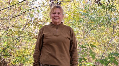 Позивний "Бубуля": волинянка, яка має трьох онуків пішла у військо Позивний "Бубуля": волинянка, яка має трьох онуків пішла у військо