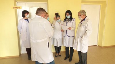 Дніпро: Керівниця обласної лікарні голодує другий день поспіль. Що кажуть лікарі закладу Дніпро: Керівниця обласної лікарні голодує другий день поспіль. Що кажуть лікарі закладу