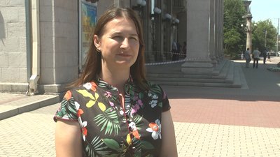 У Запоріжжі відбулися перші урочистості до Дня Конституції України У Запоріжжі відбулися перші урочистості до Дня Конституції України