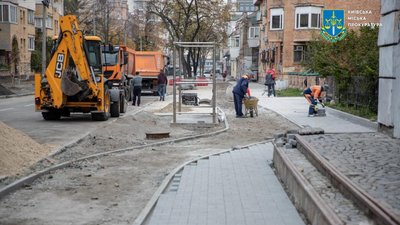 Ремонт на вул. Спаській у Києві
