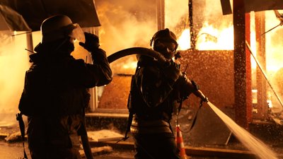 Горить епіцентр харків