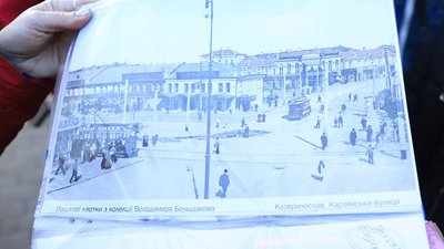 У Дніпрі провели безкоштовну пішу екскурсію "Дніпро вражає"