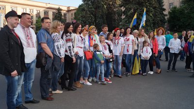 Чотири роки тому Дніпропетровськ перейменували на Дніпро: як це було Чотири роки тому Дніпропетровськ перейменували на Дніпро: як це було