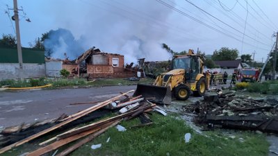 Наслідки атаки по Прилуках: знищені будинки, пошкоджені багатоповерхівки, заклади освіти