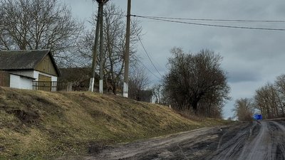 Обстріляли 10 будинків — прокуратура Сумщини розслідуватиме дії військових РФ на Конотопщині