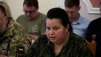 Огорожа, дорожні знаки, матеріали для захисних споруд: на оборону Чернігова виділили майже 20 мільйонів Огорожа, дорожні знаки, матеріали для захисних споруд: на оборону Чернігова виділили майже 20 мільйонів