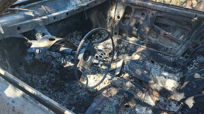 Пошкоджені будинок та автомобілі: росіяни обстріляли п'ять громад Сумщини Пошкоджені будинок та автомобілі: росіяни обстріляли п'ять громад Сумщини