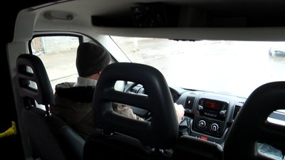 У Житомирі запрацювала послуга соціального автомобіля для перевезення дітей з інвалідністю У Житомирі запрацювала послуга соціального автомобіля для перевезення дітей з інвалідністю