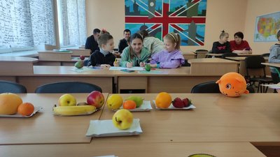 У Полтаві дітей, які переїхали через війну, безплатно вчать англійській мові