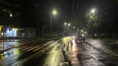 На пішохідному переході у Луцьку водій легковика збив 20-річну жінку На пішохідному переході у Луцьку водій легковика збив 20-річну жінку
