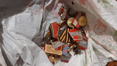 На Луганщині "на гарячому" затримали групу квартирних крадіїв. ФОТО На Луганщині "на гарячому" затримали групу квартирних крадіїв. ФОТО
