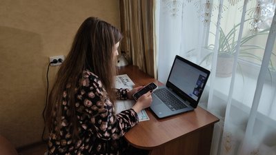 77 % навчальних закладів Полтавщини перейшли на дистанційне навчання