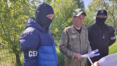 На Житомирщині СБУ затримала російського агента збирався призватися до ЗСУ і здавати інформацію