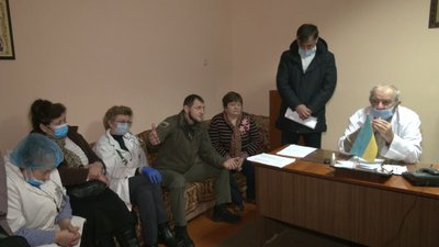 Волинська лікарня лишилася без фінансування. Закривають два відділення Волинська лікарня лишилася без фінансування. Закривають два відділення