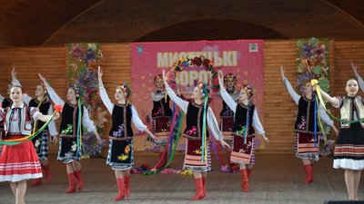 У Житомирі визначили переможців фестивалю-конкурсу хореографічних колективів "Мистецькі ворота-2021" У Житомирі визначили переможців фестивалю-конкурсу хореографічних колективів "Мистецькі ворота-2021"