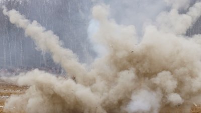 Дим від вибуху