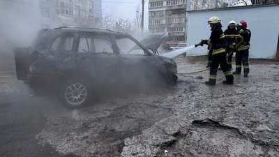 Горіло авто у Запоріжжі, 15 лютого