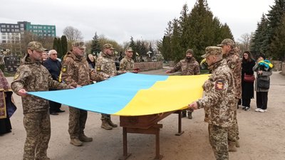 У Тернополі попрощалися з Анатолієм Поколодіним У Тернополі попрощалися з Анатолієм Поколодіним