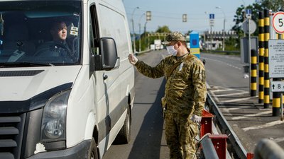 Комендантська година в Угорщині: змінилися умови перетину кордону