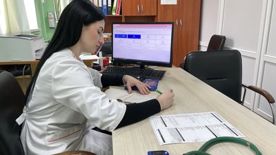 У Полтаві пацієнти почали підписувати декларації з сімейними лікарями онлайн