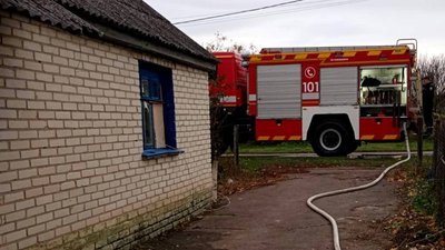 Гасіння пожежі у селі Холонів Горохівської громади