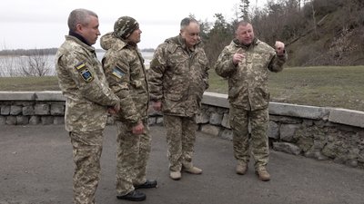 Перші дні повномасштабного вторгнення в Черкасах Перші дні повномасштабного вторгнення в Черкасах
